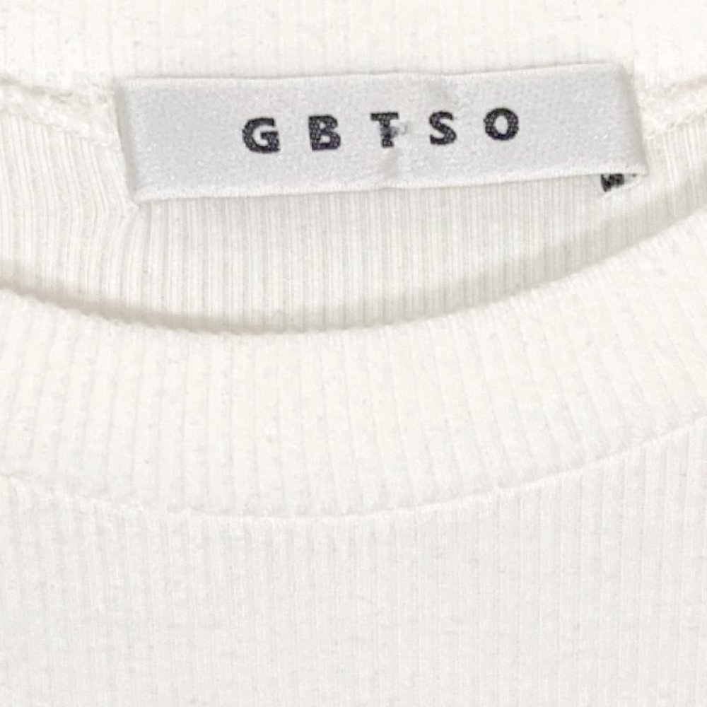 White/Off White Ribbed Designer Tank Top - Picture 3 of 4